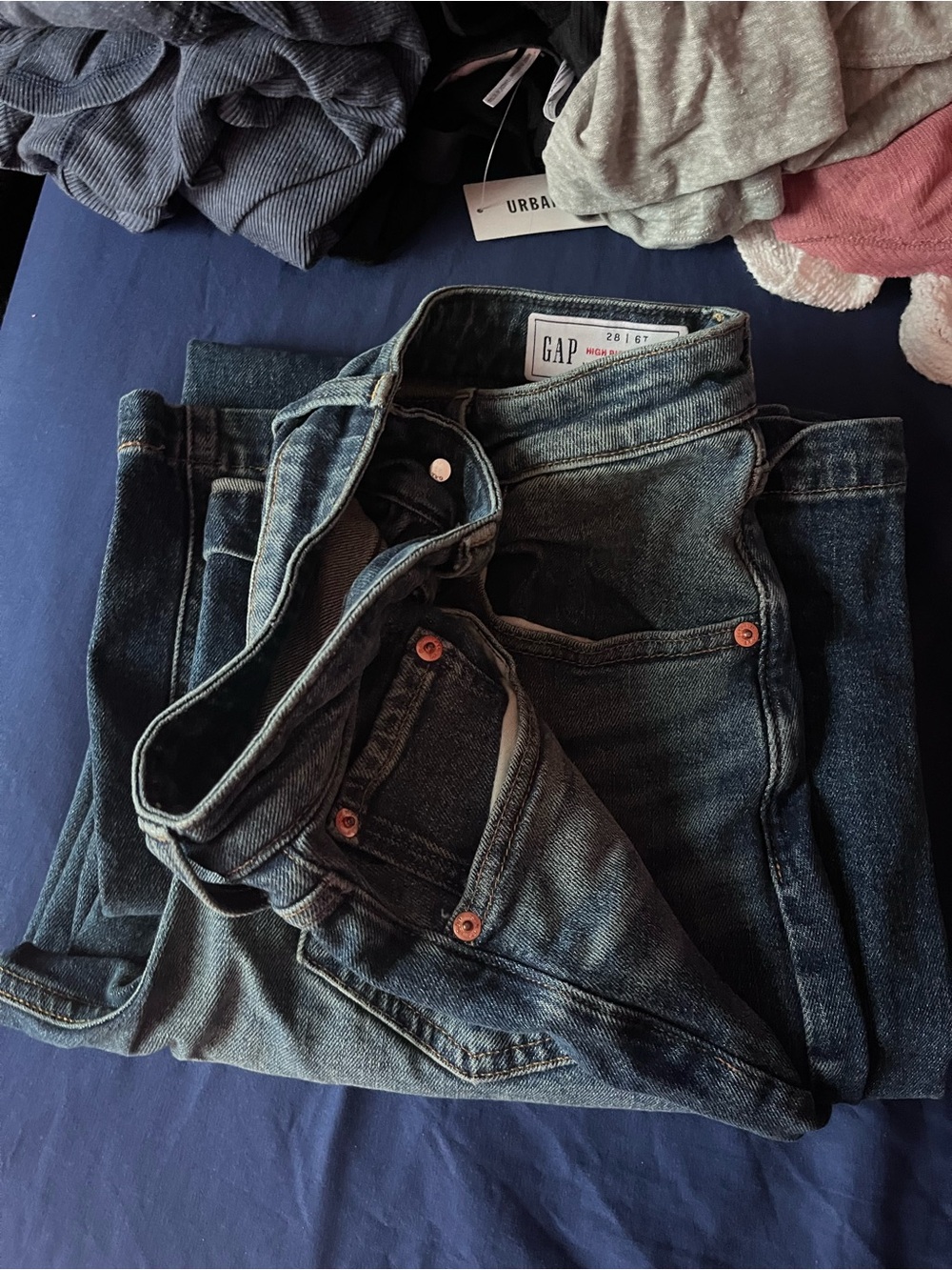 GAP high rise stride